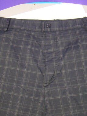 Men's Calvin Klein Shorts Size 36 Black Plaid Flat Front Pockets
